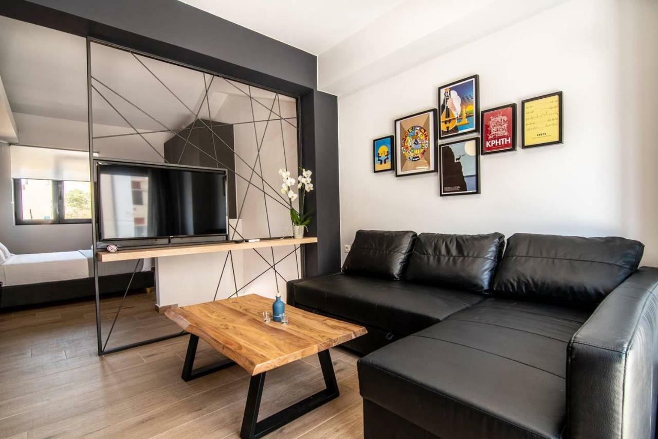 Mos Luxury City Suites - The Loft Chrissi Akti Chania Exterior foto